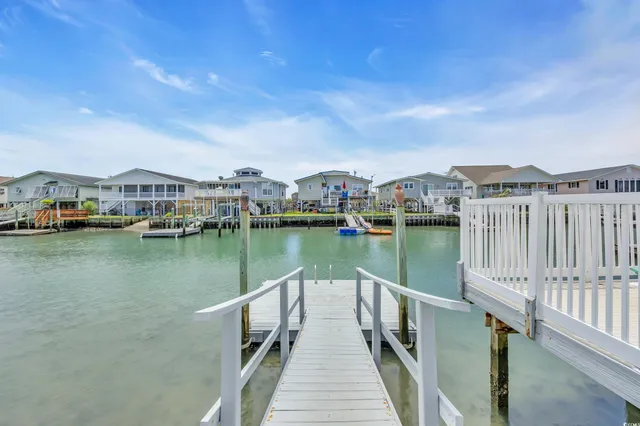 $769,000 | 329 54th Avenue North, North Myrtle Beach, SC 29582