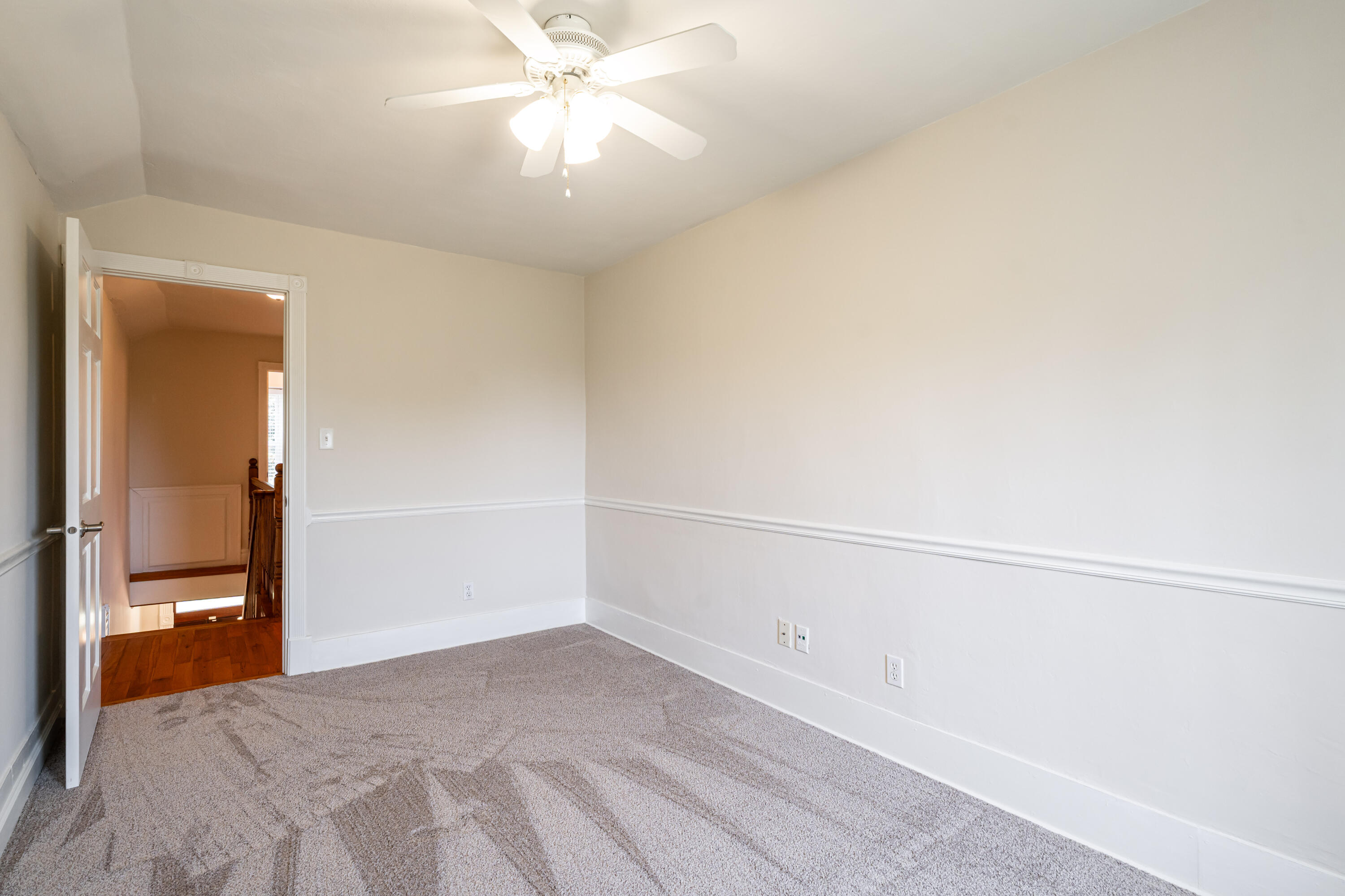 628 North Port Washington Road Grafton, WI 53024 - Photo 25 of 47 Bedroom 2