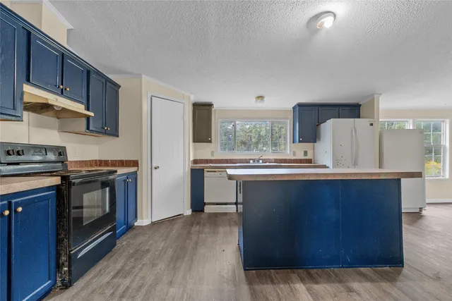 $1,600 | 177 County Road 2803, Cleveland, TX 77327