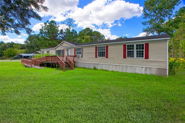 $1,600 | 177 County Road 2803, Cleveland, TX 77327