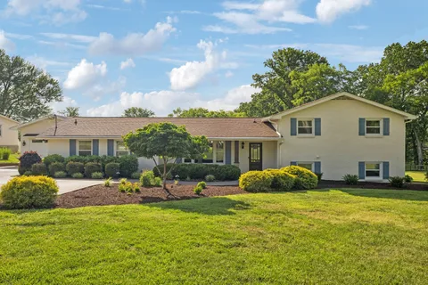$2,799,000 | 192 Cherokee Road, Hendersonville, TN 37075