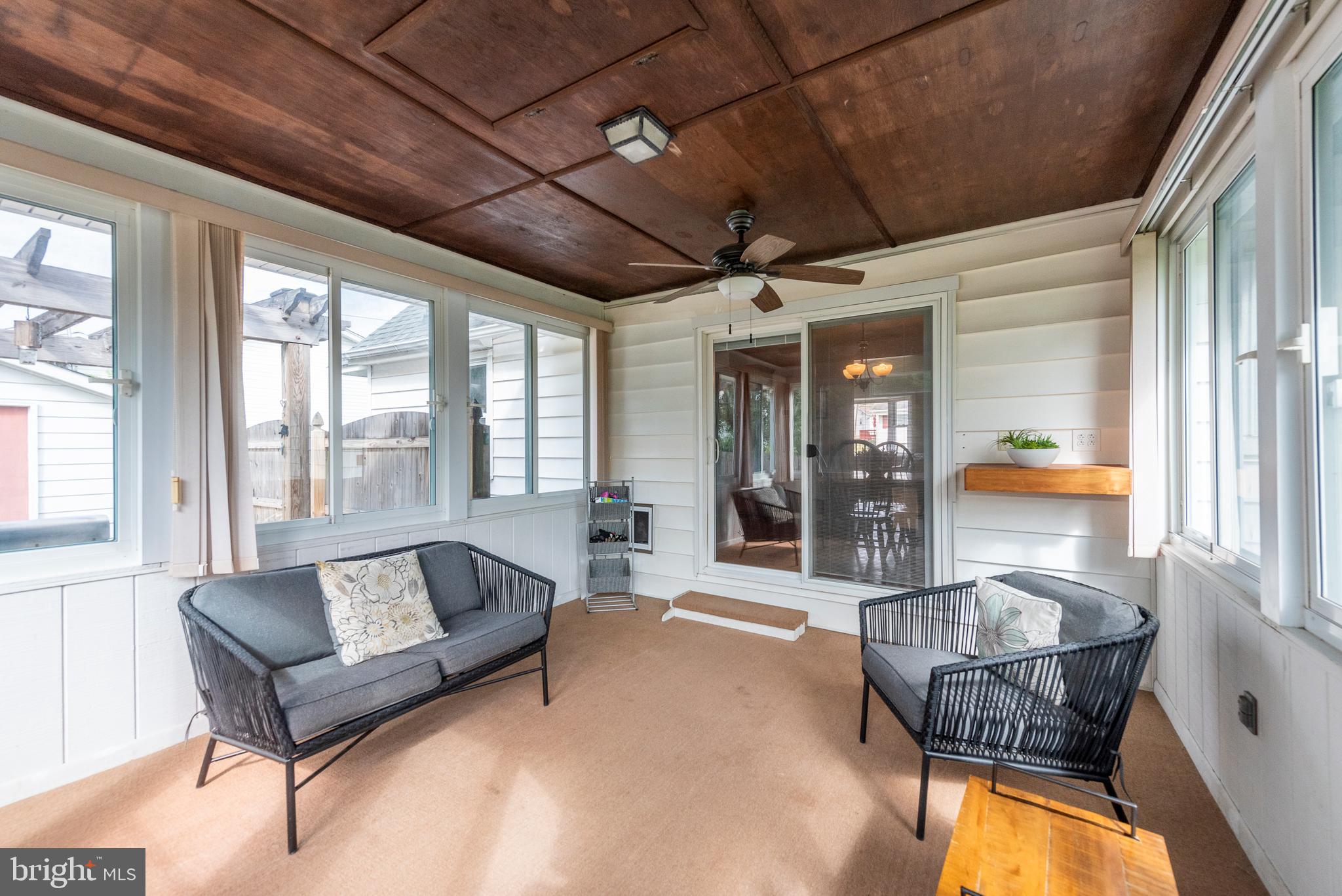 6023 Burnt Oak Road Baltimore, MD 21228 - Photo 16 of 36 Enclosed Porch