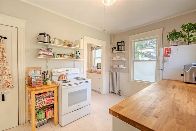 $1,029,900 | 125 Taber Avenue, Providence, RI 02906