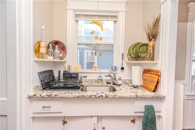 $1,029,900 | 125 Taber Avenue, Providence, RI 02906