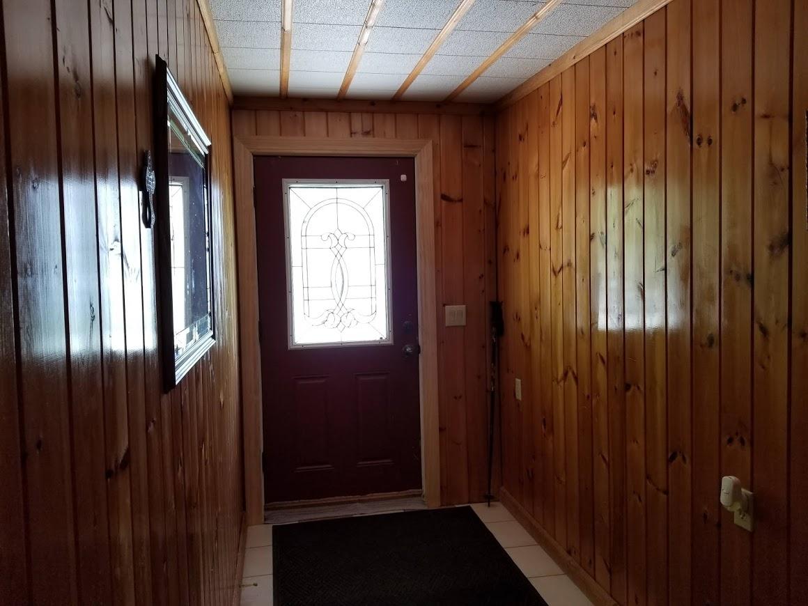 683 B Roxbury Road Roxbury, ME 04275 - Photo 9 of 18 side entry to house