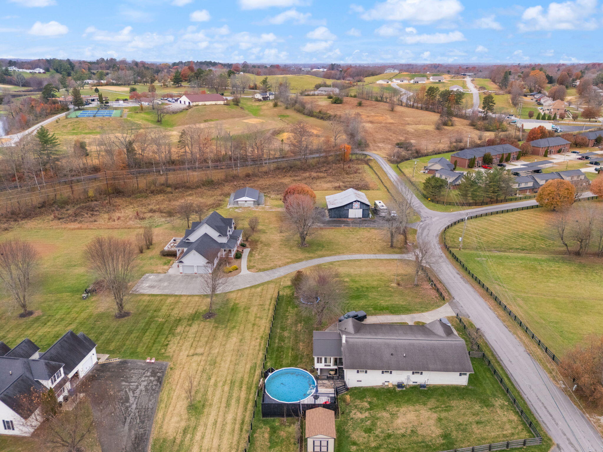 327 Boggs Road London, KY 40744 - Photo 92 of 100 75-web-or-mls-DJI_20251118124414_0072_D