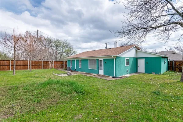 $1,900 | 505 Storrs Street, Rockwall, TX 75087