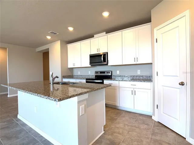 $2,150 | 1611 Bark Rdg Drive, Auburndale, FL 33823