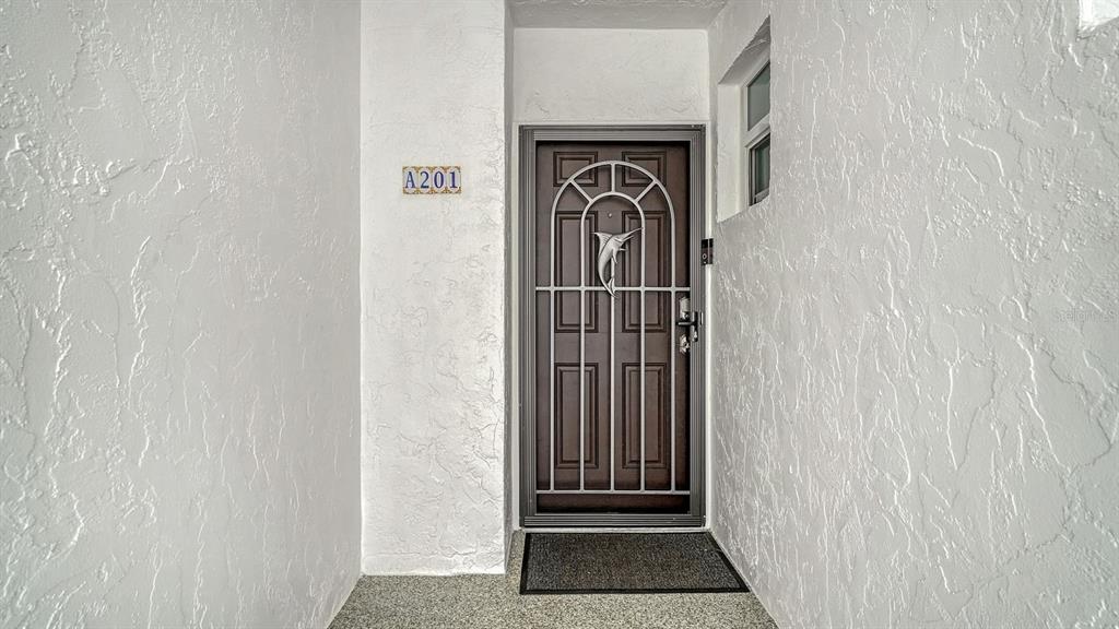 605 Sutton Place, Unit 201 Longboat Key, FL 34228 - Photo 6 of 46