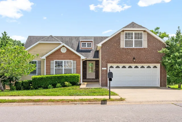 $1,695 | 1052 Ishee Drive, Clarksville, TN 37042