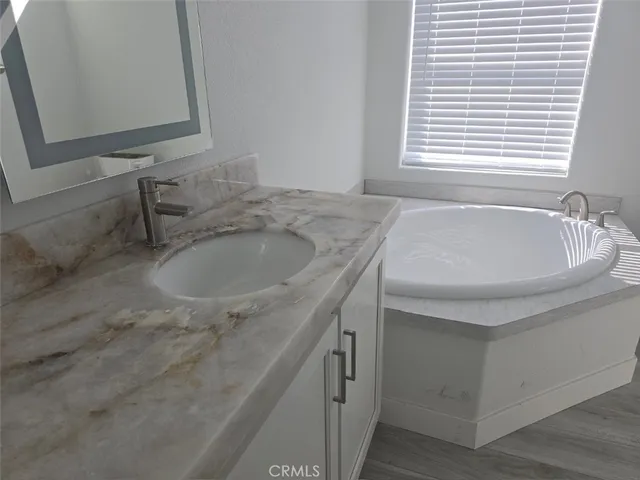 $540,000 | 21500 Lassen Street, Unit 45, Chatsworth, CA 91311