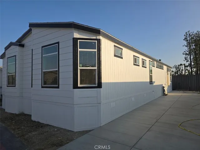 $540,000 | 21500 Lassen Street, Unit 45, Chatsworth, CA 91311