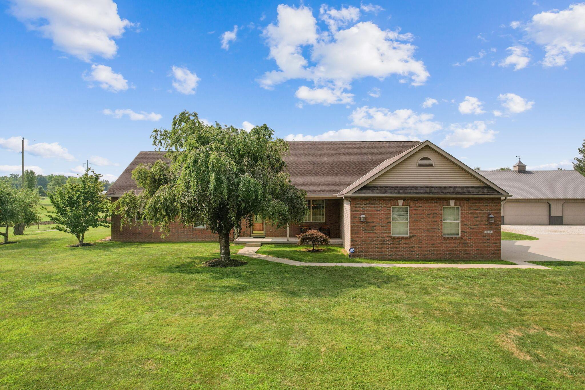 8885 Refugee Road Southwest Etna, OH 43062 - Photo 2 of 121 8885 Refugee Rd