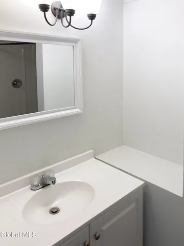 $1,200 | 219 South Main Street, Unit S, Salem, NY 12865