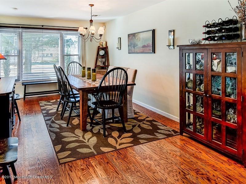 560 Line Road Hazlet, NJ 07730 - Photo 15 of 34 010_DINING ROOM
