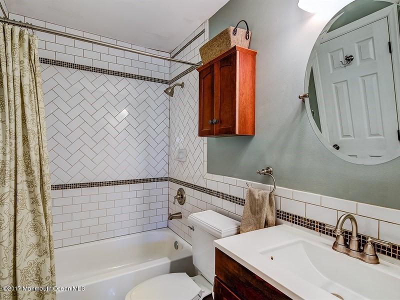 560 Line Road Hazlet, NJ 07730 - Photo 17 of 34 017_BATHROOM