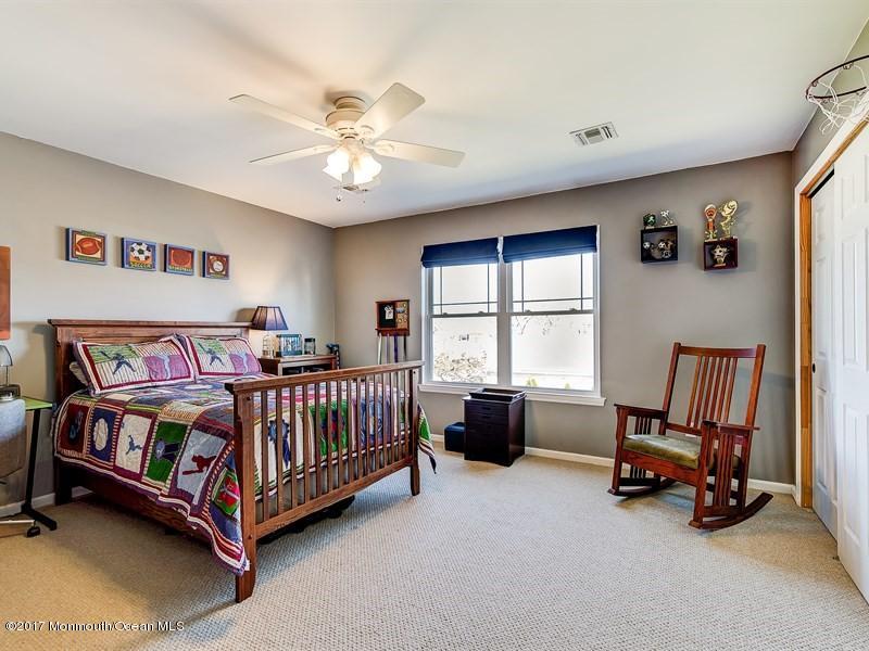 560 Line Road Hazlet, NJ 07730 - Photo 23 of 34 023_BEDROOM