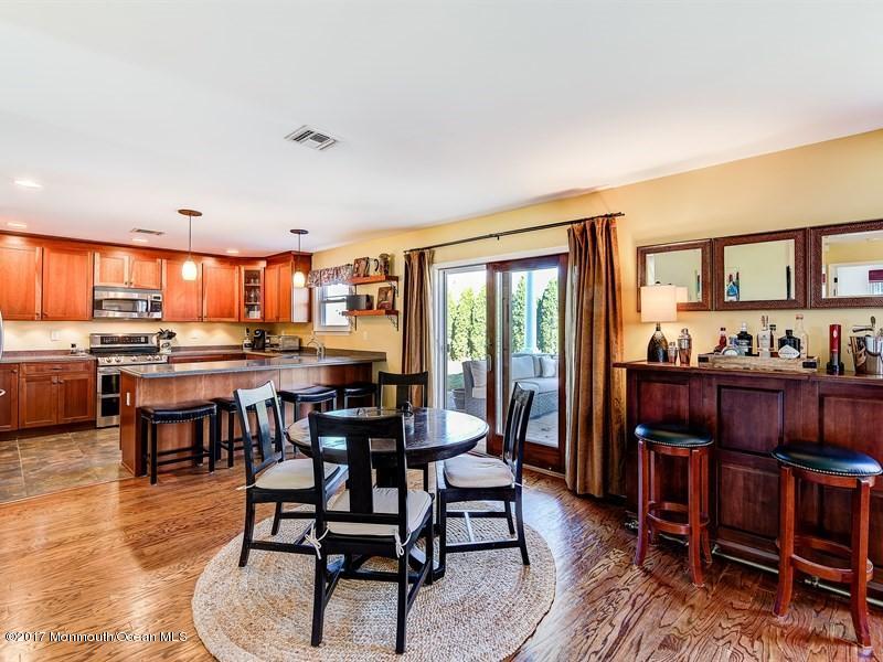 560 Line Road Hazlet, NJ 07730 - Photo 4 of 34 015_KITCHEN
