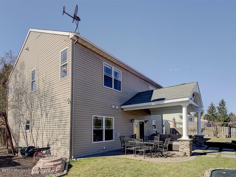 560 Line Road Hazlet, NJ 07730 - Photo 33 of 34 034_BACK
