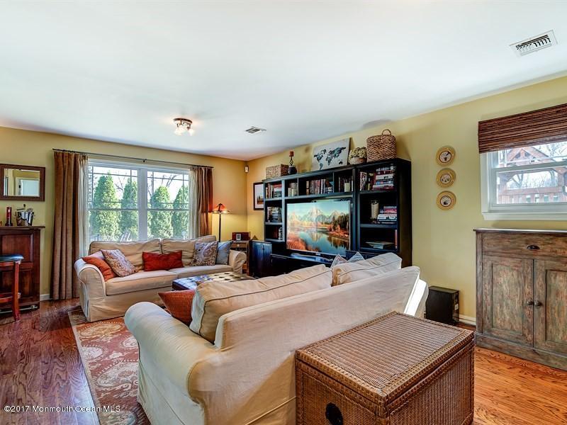 560 Line Road Hazlet, NJ 07730 - Photo 10 of 34 006_LIVING ROOM