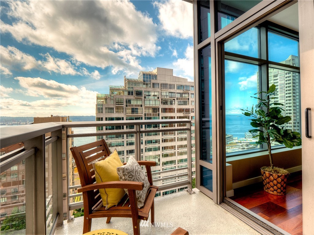 2033 2nd Avenue, Unit 1409 Seattle, WA 98121 - Photo 12 of 25