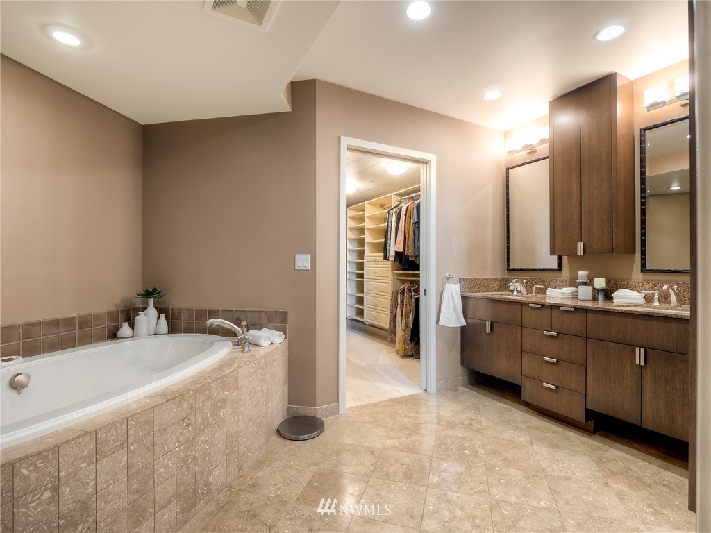 2033 2nd Avenue, Unit 1409 Seattle, WA 98121 - Photo 15 of 25