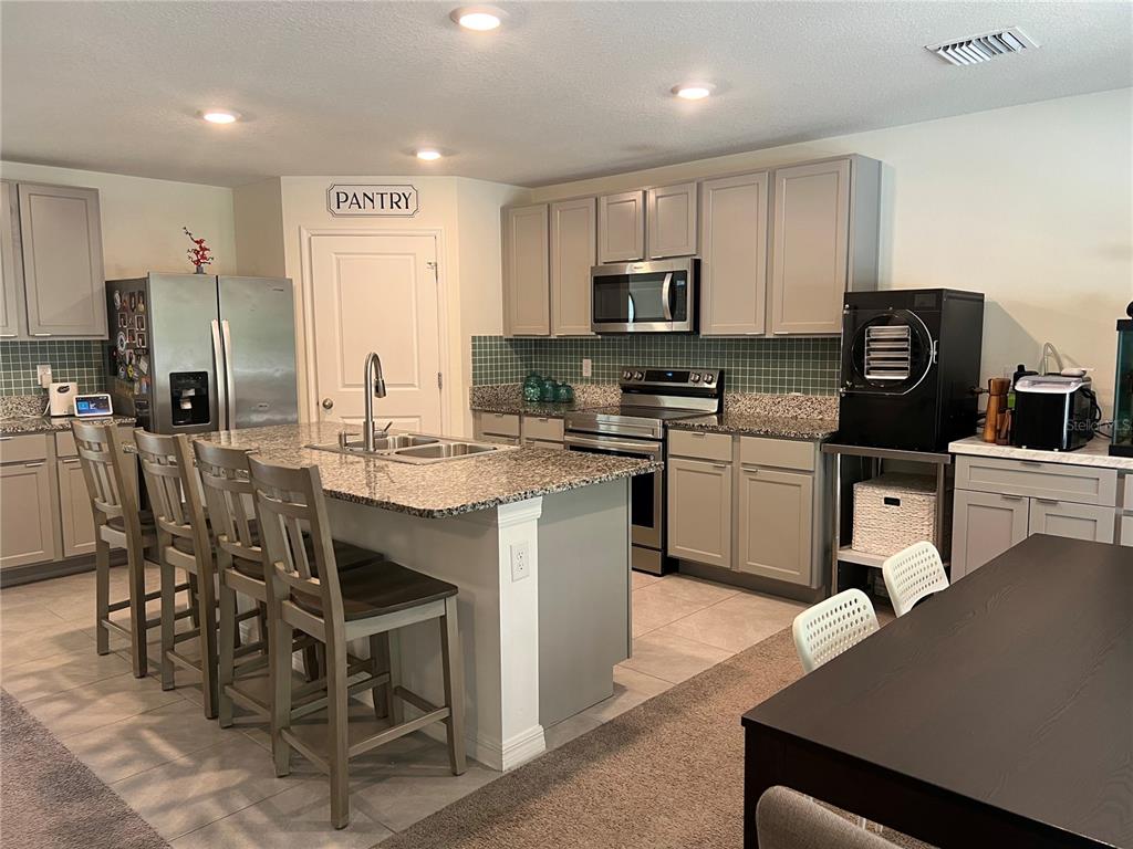 19007 Northwest 164th Road High Springs, FL 32643 - Photo 14 of 49