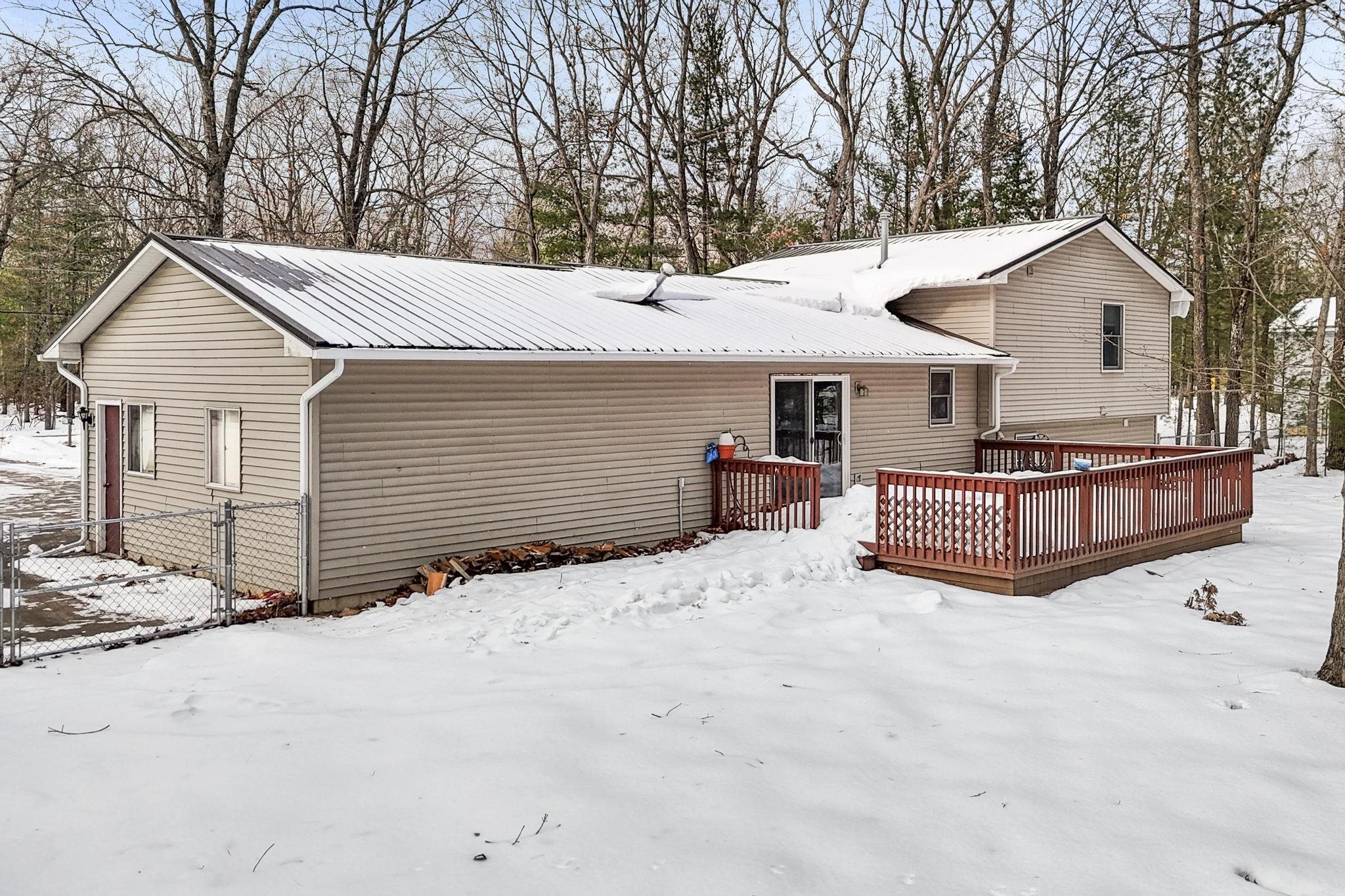 5651 Penn Lock Colony Road Interlochen, MI 49643 - Photo 28 of 30 1941340-33386fcc-78cf-47c1-a751-51fe9bf37c44.JPG