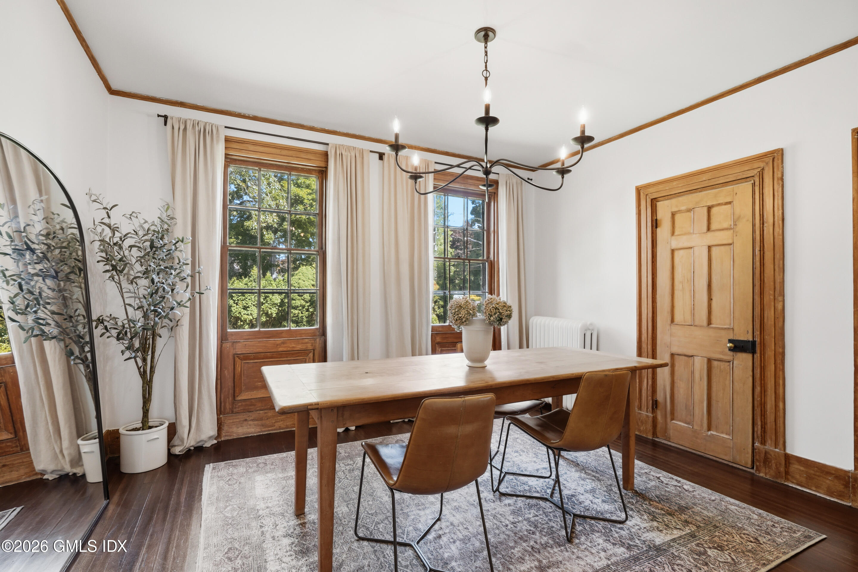 33 Mead Avenue Cos Cob, CT 06807 - Photo 8 of 36 17