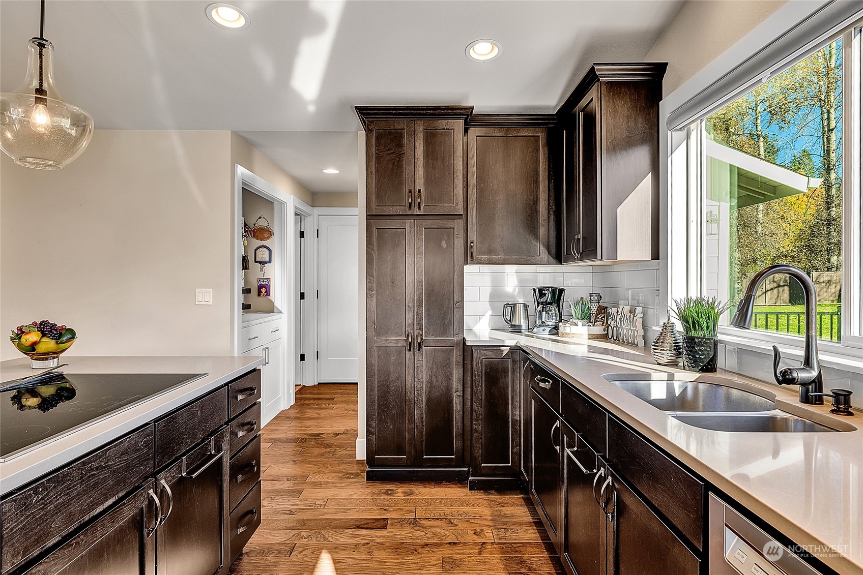 3709 236th Street Southeast Bothell, WA 98021 - Photo 11 of 40