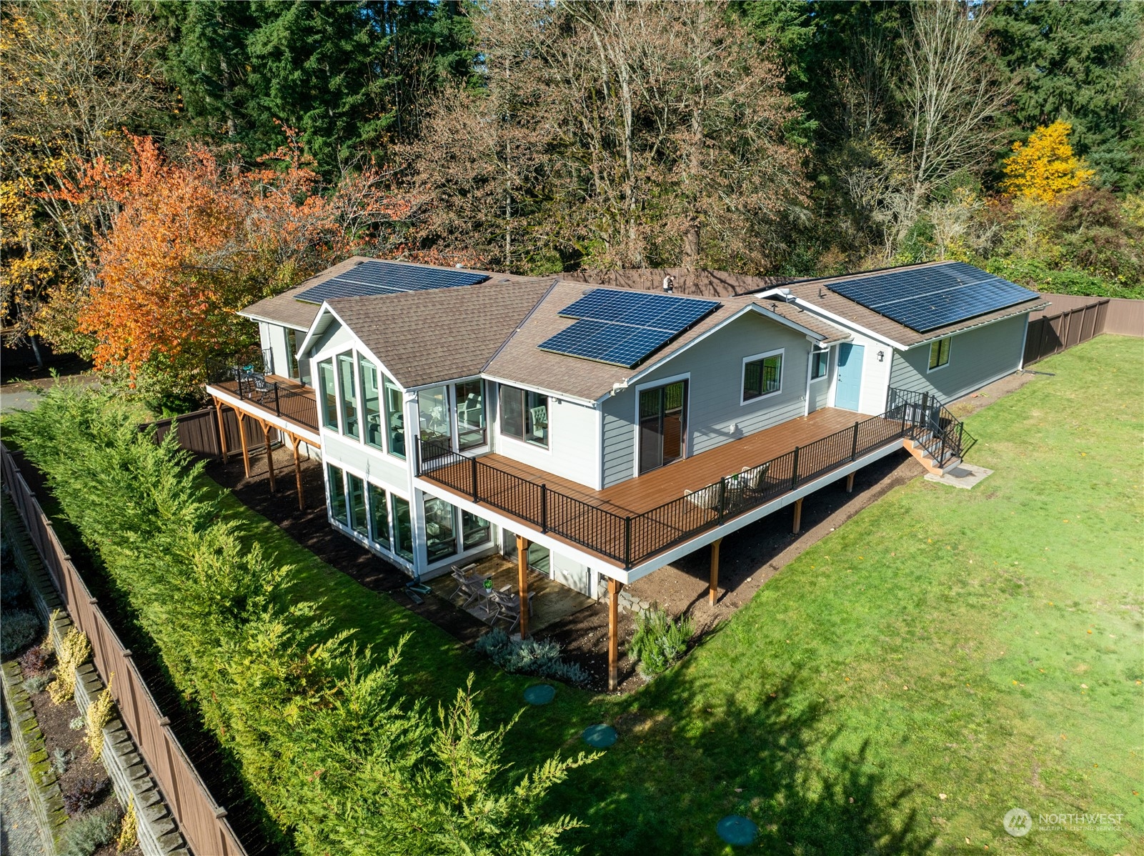 3709 236th Street Southeast Bothell, WA 98021 - Photo 3 of 40