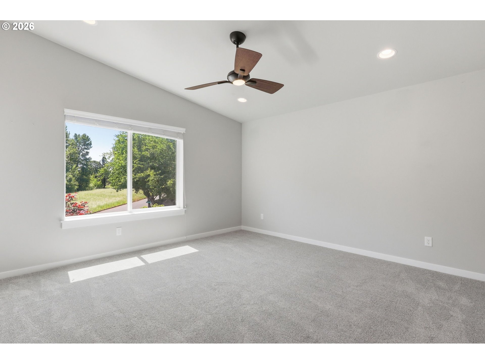 8100 Ryber Road Wilsonville, OR 97070 - Photo 31 of 42 Laundry