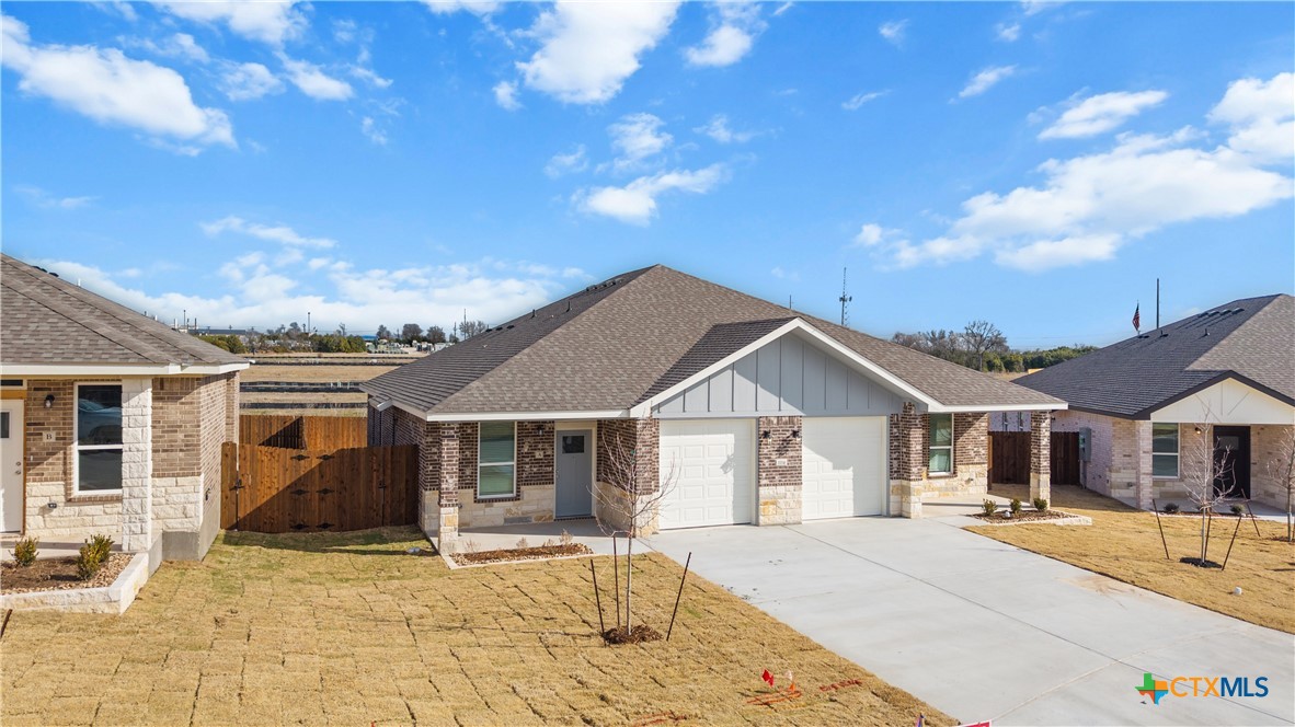 1114 Zora Drive Temple, TX 76504 - Photo 3 of 29 Exterior left side