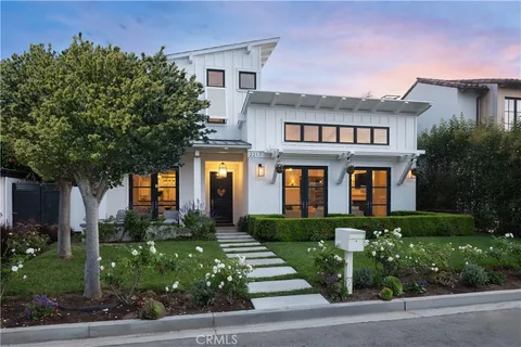$6,400,000 | 2217 Laurel Place, Newport Beach, CA 92663