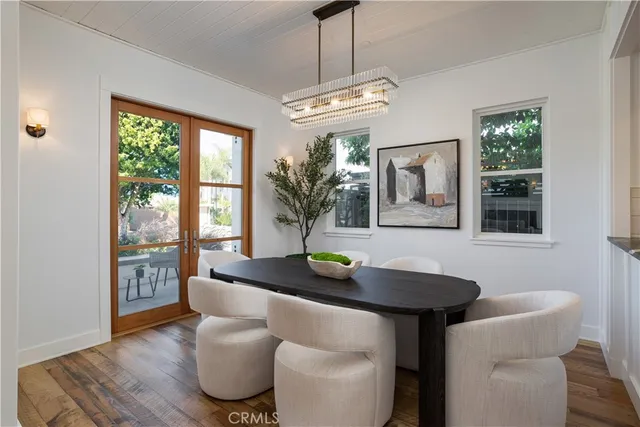 $6,400,000 | 2217 Laurel Place, Newport Beach, CA 92663