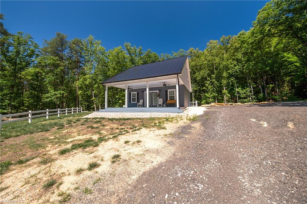 1325 Doyle Cromer Road King, NC 27021 - Photo 2 of 38