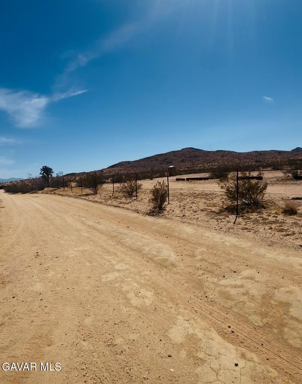 43960 200th Street East Lancaster, CA 93535 - Photo 1 of 6 43960 200th E Desert pic 2