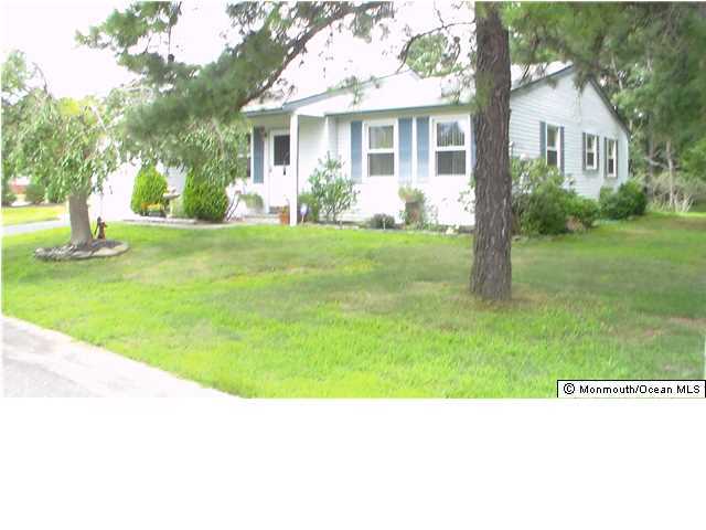 48 Berkshire Road Whiting, NJ 08759 - Photo 7 of 20 Additional Photo