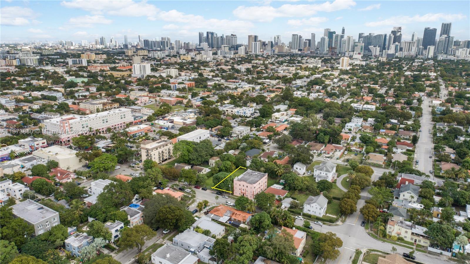 1001 Southwest 15th Avenue Miami, FL 33135 - Photo 14 of 17