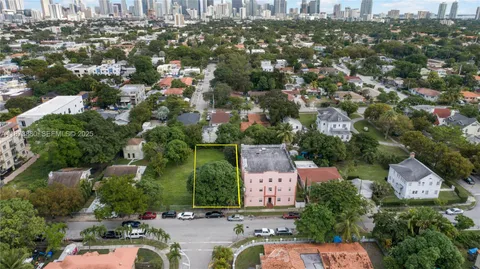 $750,000 | 1001 Southwest 15th Avenue, Miami, FL 33135