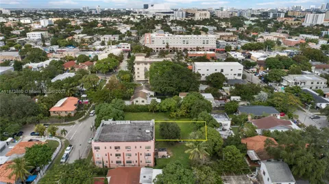 $795,000 | 1001 Southwest 15th Avenue, Miami, FL 33135