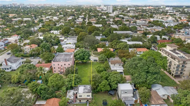 $795,000 | 1001 Southwest 15th Avenue, Miami, FL 33135