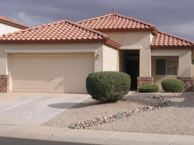 939 South Roanoke Street Gilbert, AZ 85296 - Photo 1 of 6 Primary Photo
