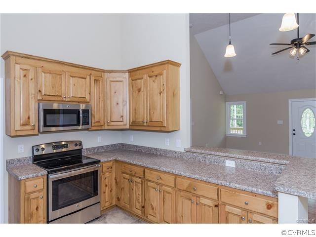 9095 Rock Cedar Road New Kent, VA 23124 - Photo 14 of 29 Gallery Image 14