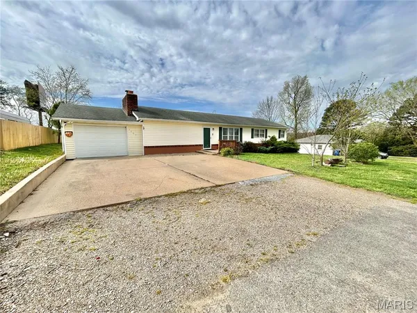 $219,900 | 1507 Roberts Street, Salem, MO 65560