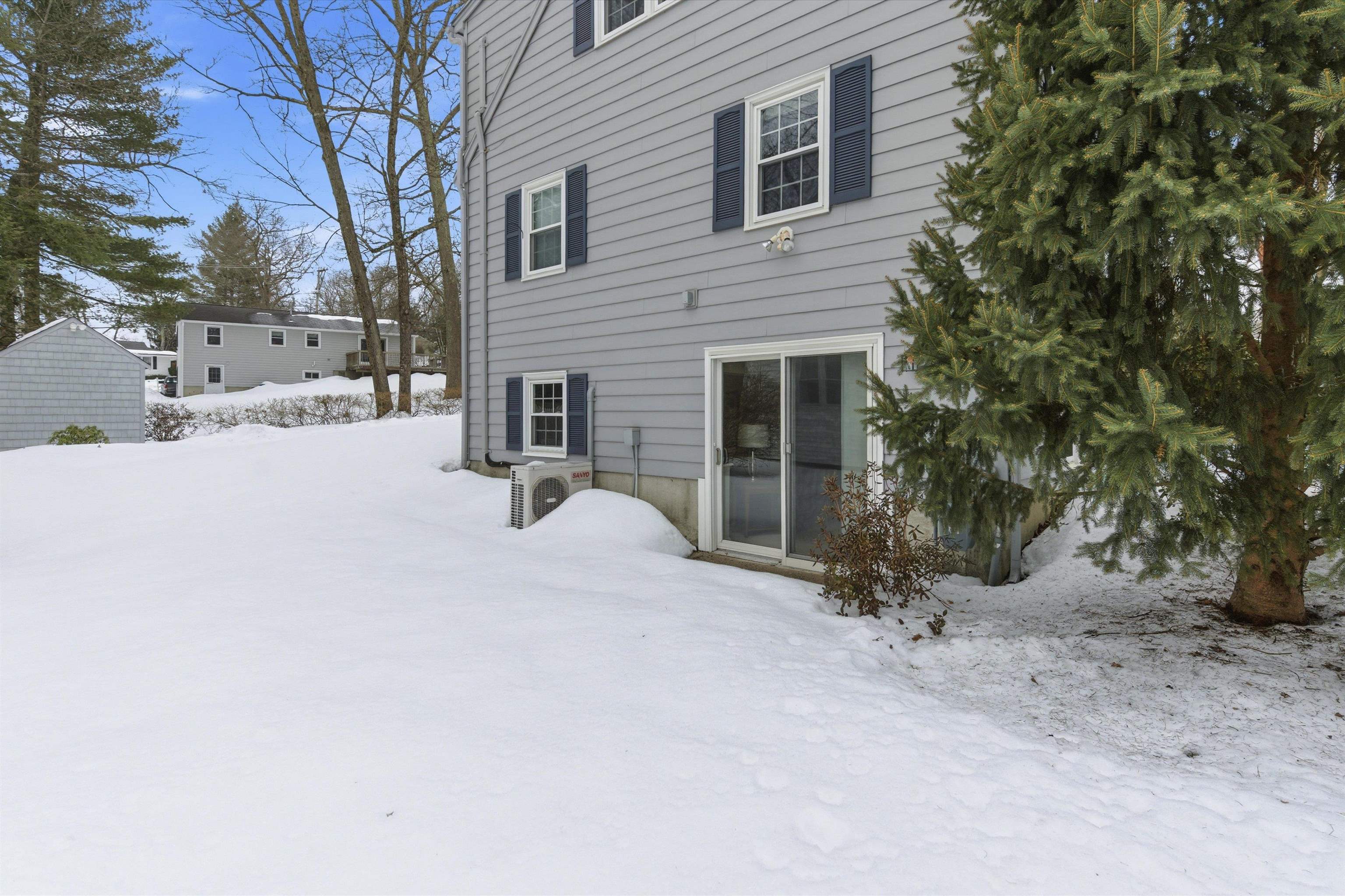 4 Nightingale Road Nashua, NH 03062 - Photo 24 of 37 Gallery Image 24