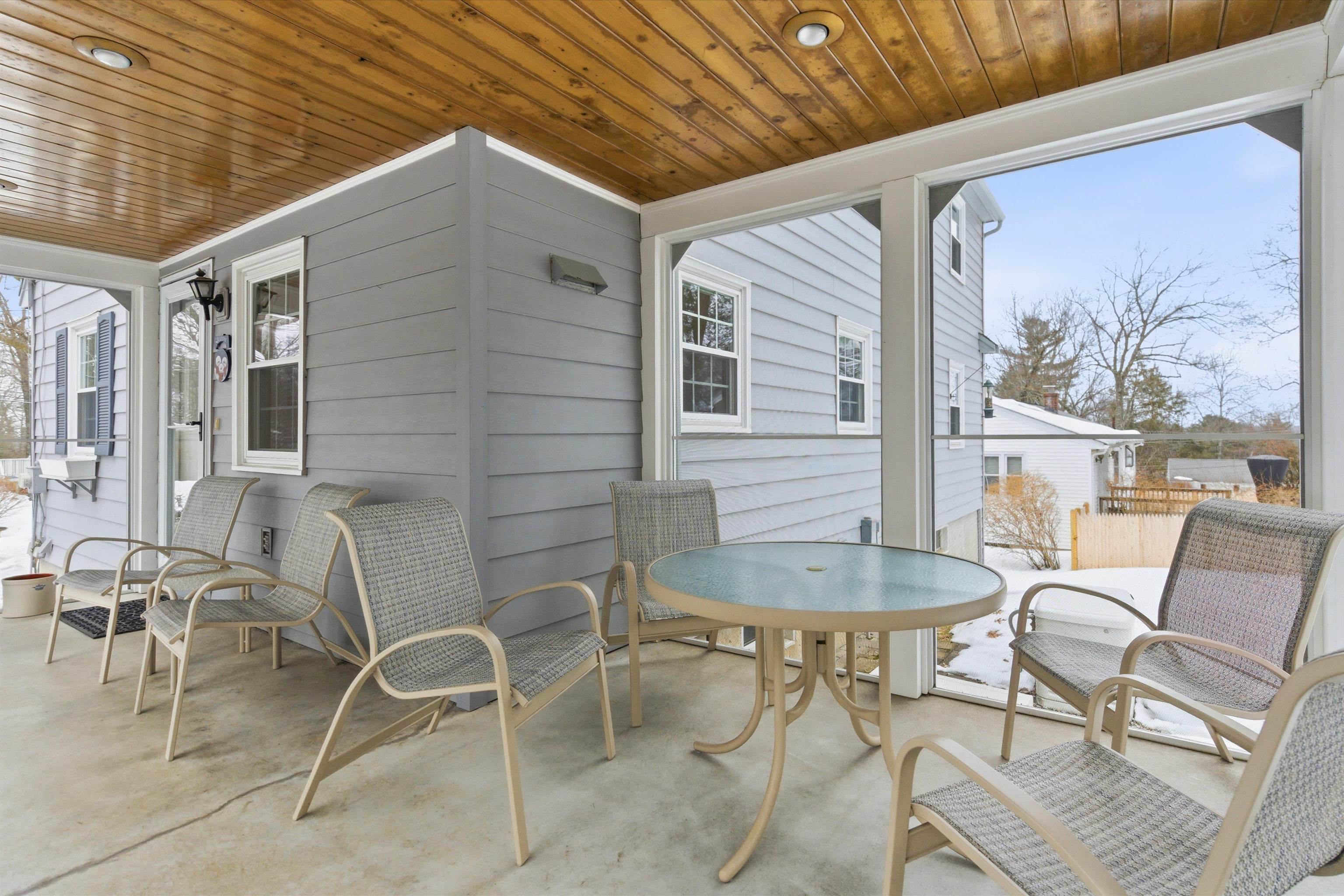 4 Nightingale Road Nashua, NH 03062 - Photo 30 of 37 Gallery Image 30
