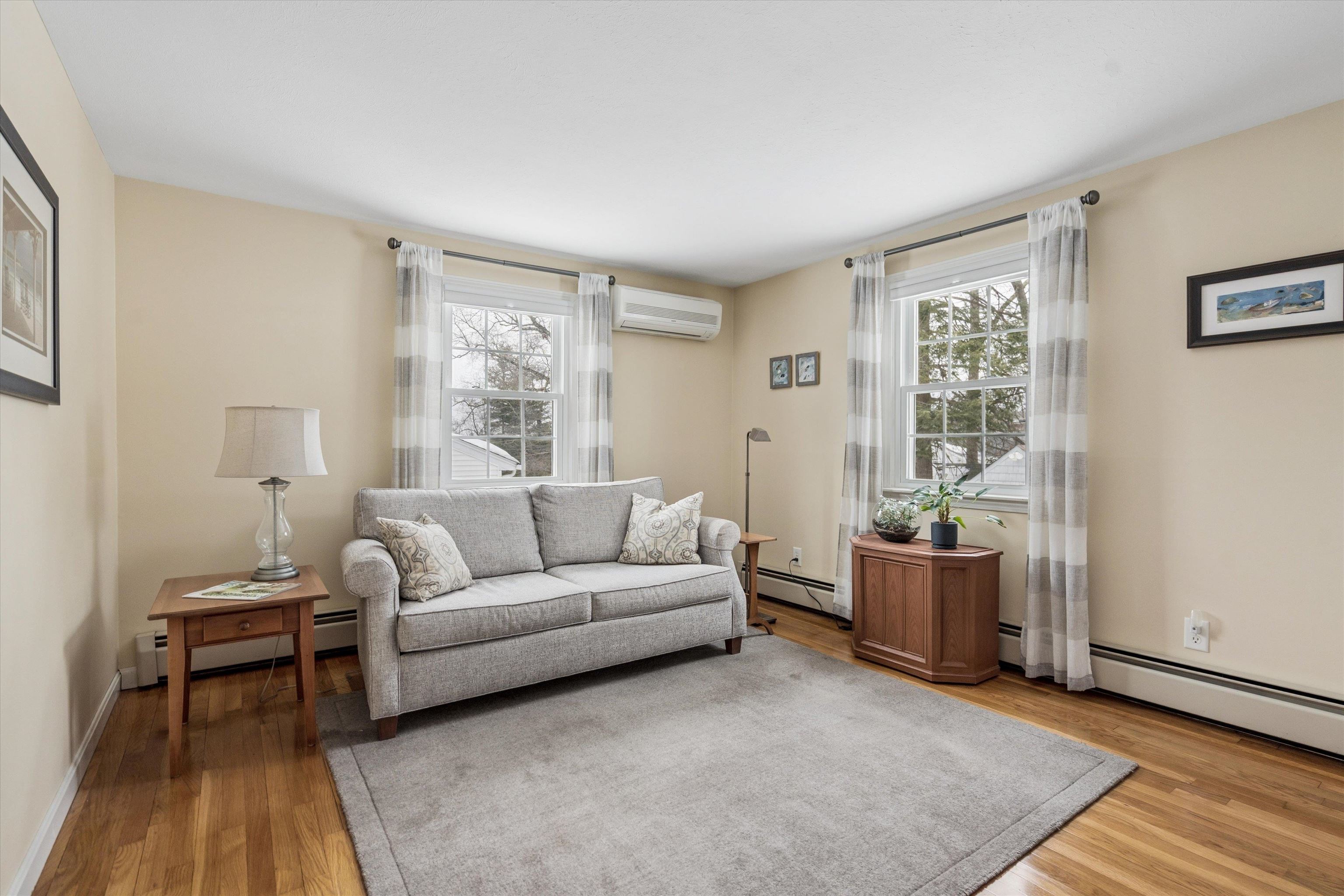 4 Nightingale Road Nashua, NH 03062 - Photo 8 of 37 Gallery Image 8
