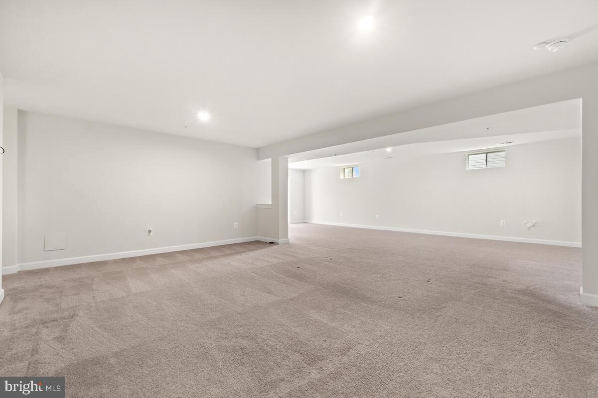 5521 Hawk Ridge Road Frederick, MD 21704 - Photo 43 of 66 a view of an empty room