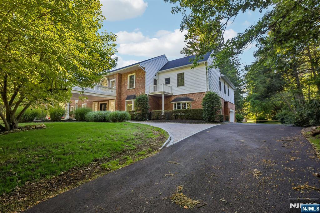 1050 Ramapo Valley Road Mahwah, NJ 07430 - Photo 4 of 50